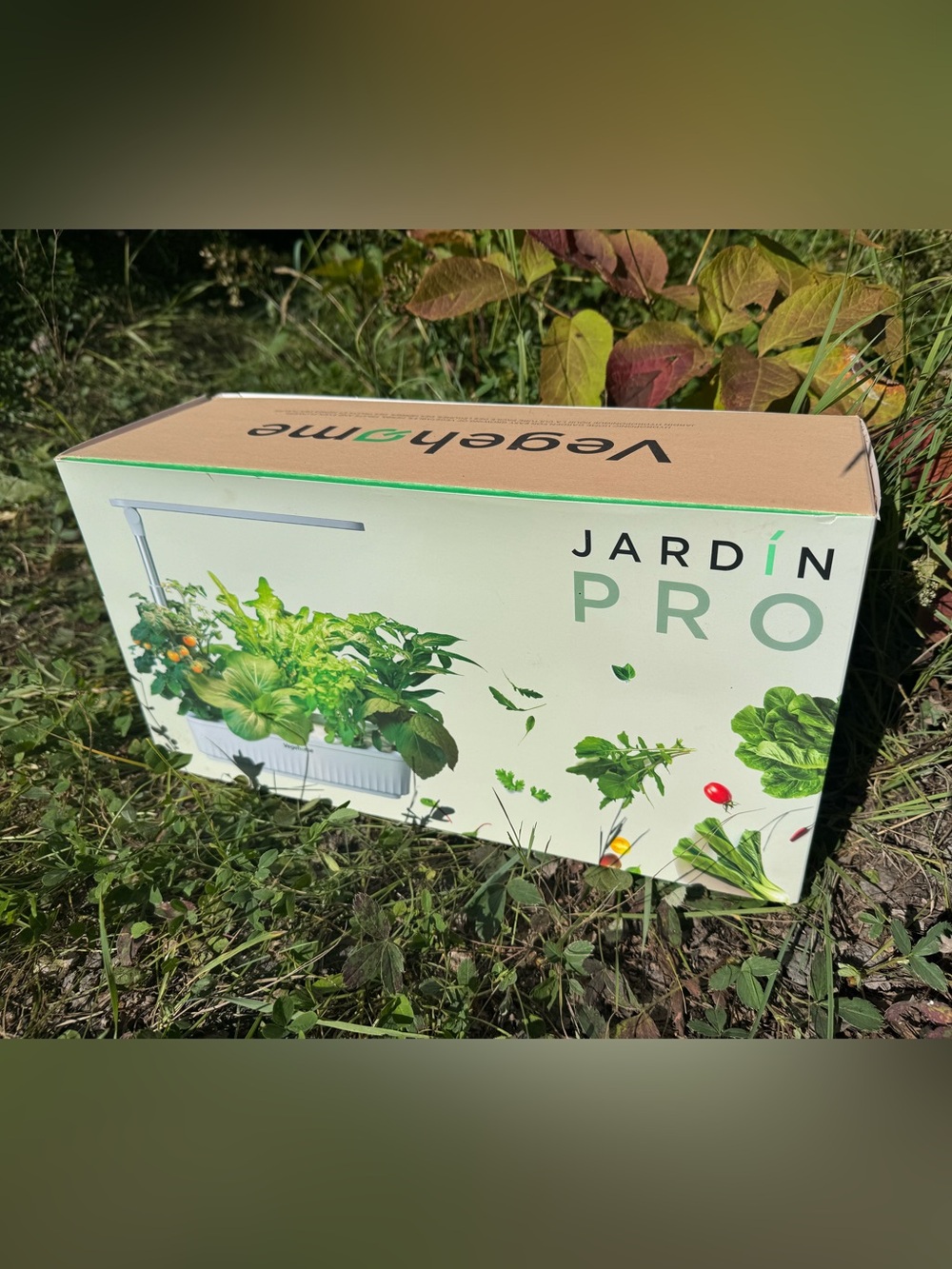 Indoor Hydroponic Home Garden Veggie / Herb Grower